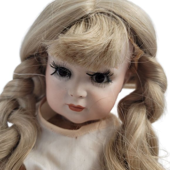 VINTAGE Porcelain Doll in White Dress - Picture 3 of 6